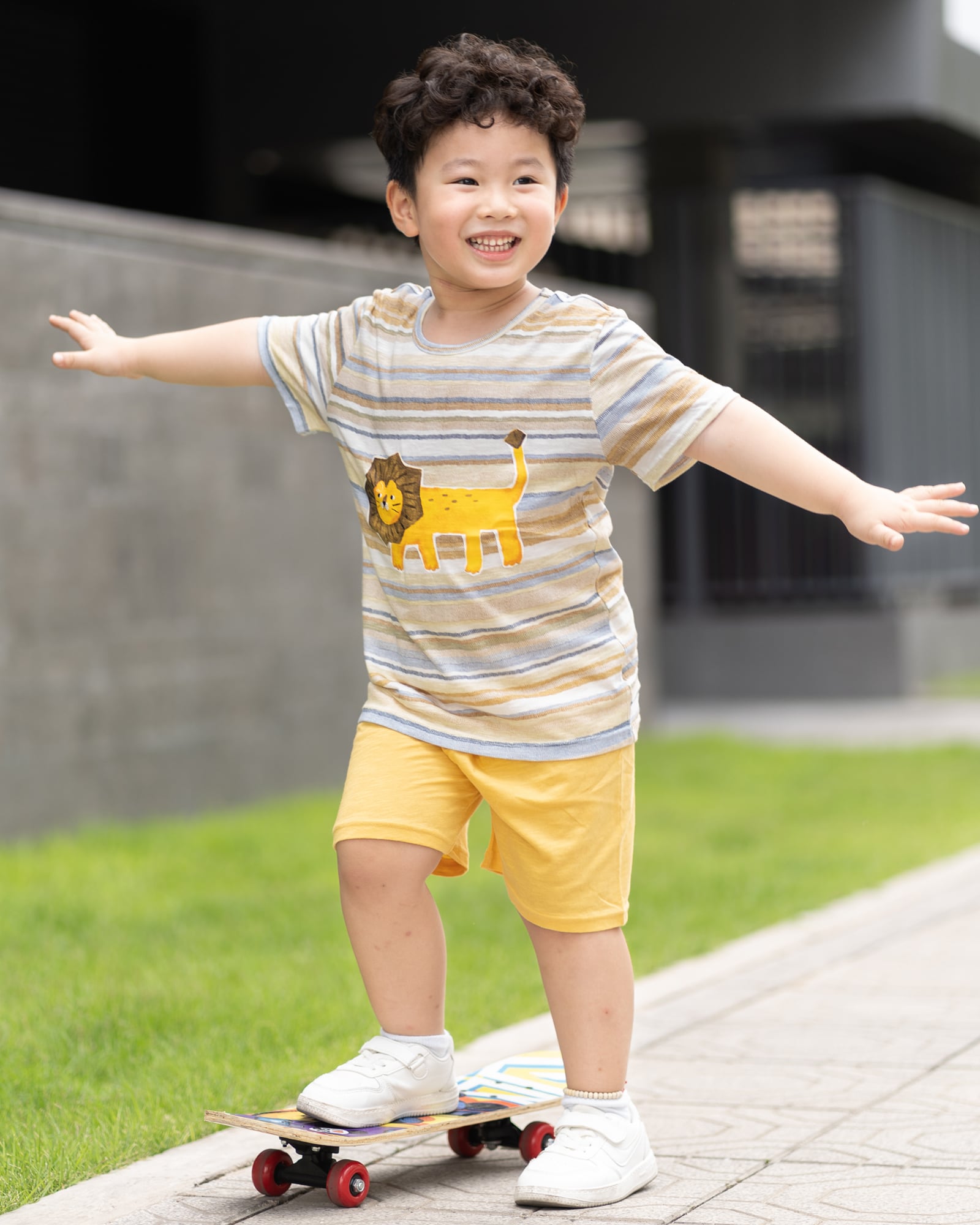 Bộ đồ ngắn cotton mịn bé trai U3109