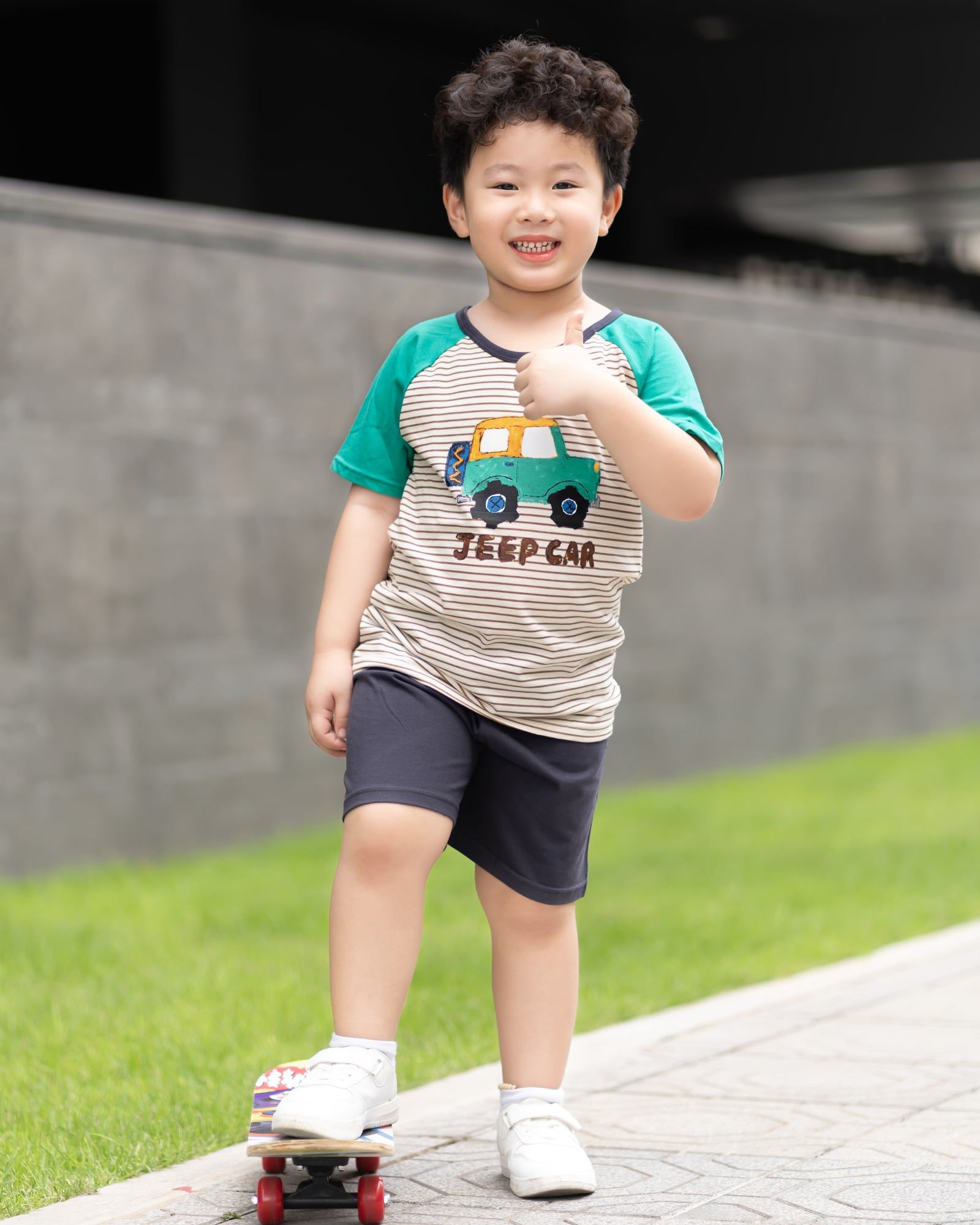 Bộ đồ ngắn cotton mịn bé trai U3106