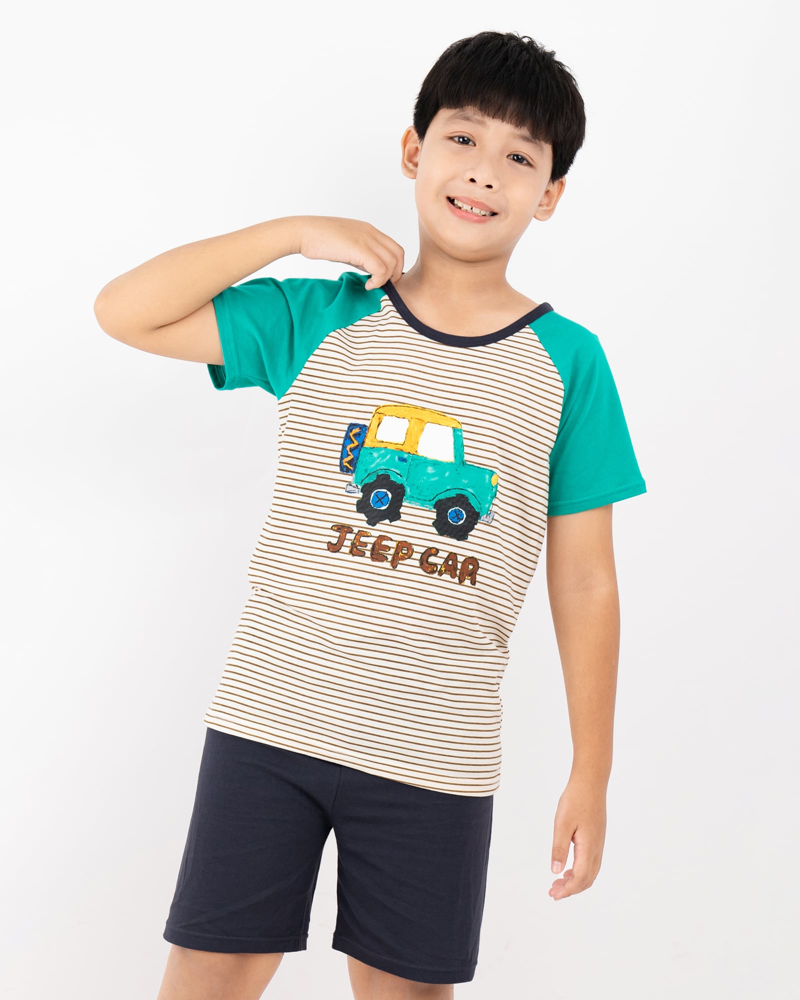 Bộ đồ ngắn cotton mịn bé trai U3106