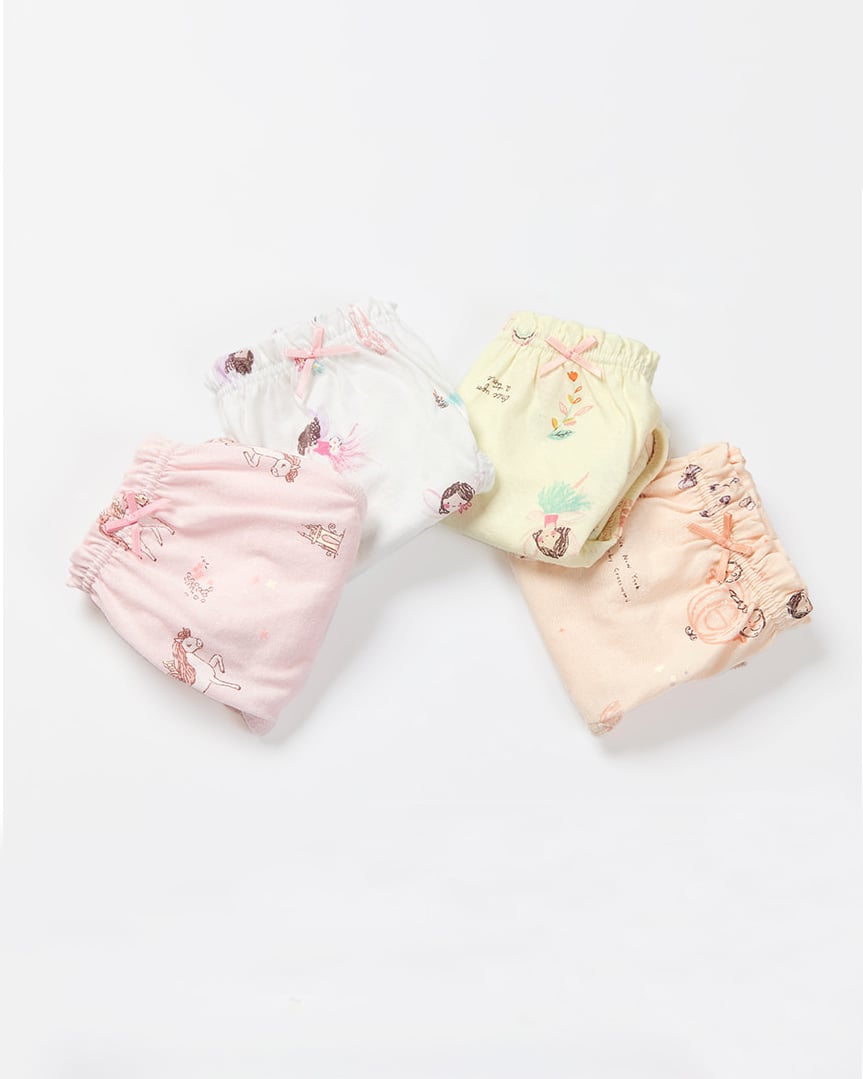 Set 4 quần chip tam giác bé gái U6019