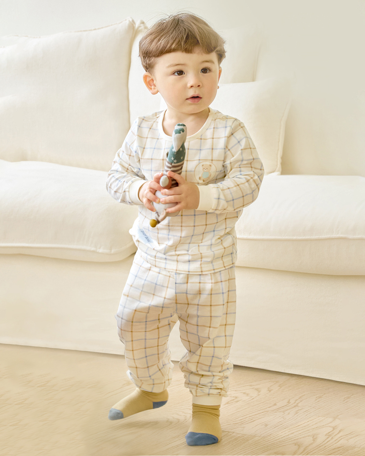 Bộ đồ dài dáng rộng cotton mịn bé trai U1253