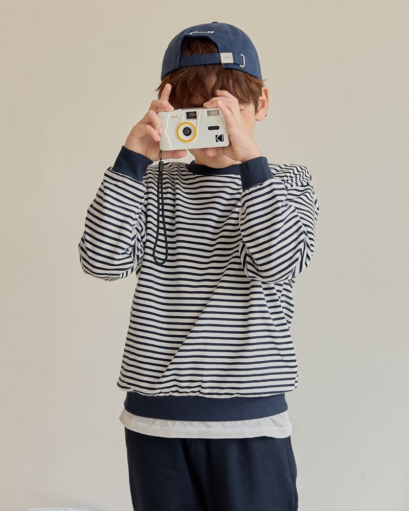 Bộ đồ dài dáng rộng vải nỉ da cá cotton bé trai và bé gái U1340