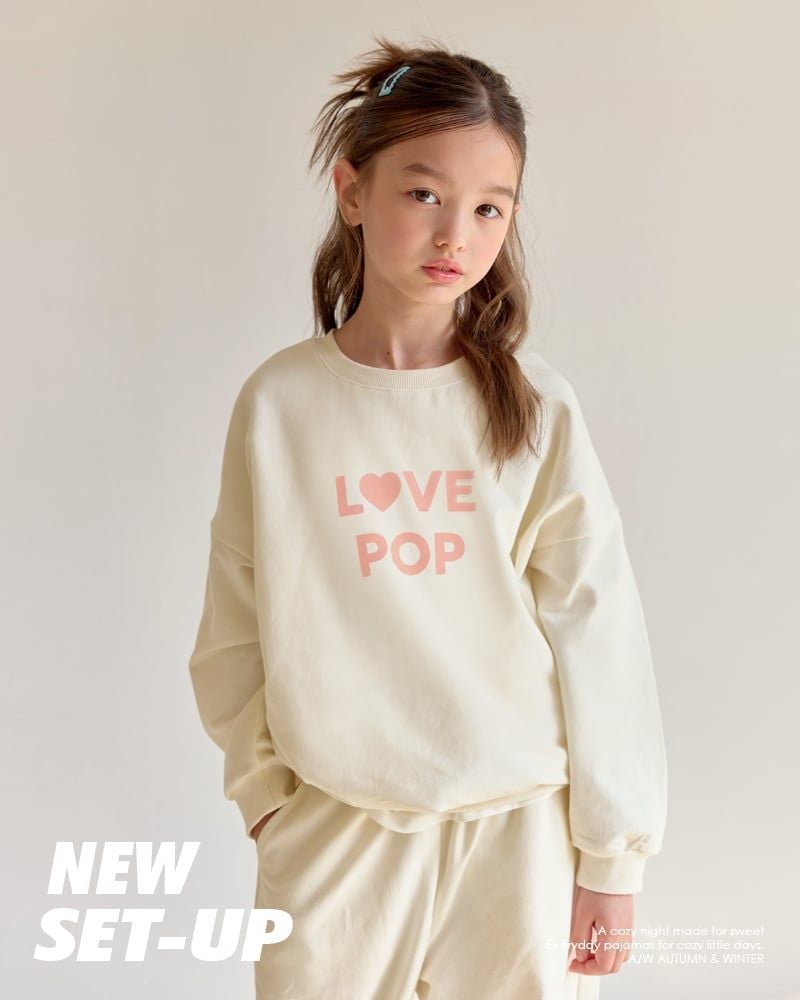 Bộ đồ dài dáng rộng vải nỉ da cá cotton bé gái U1345