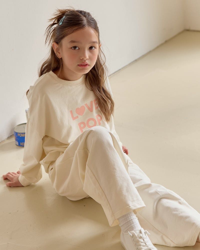 Bộ đồ dài dáng rộng vải nỉ da cá cotton bé gái U1345