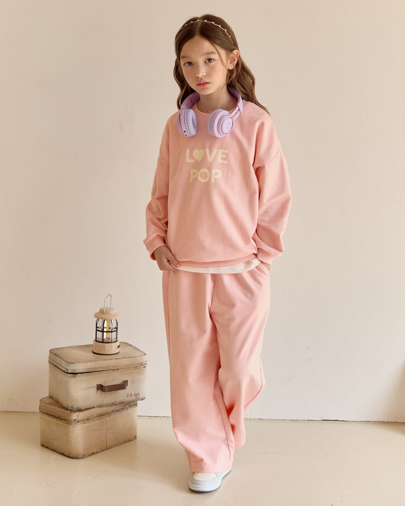 Bộ đồ dài dáng rộng vải nỉ da cá cotton bé gái U1346