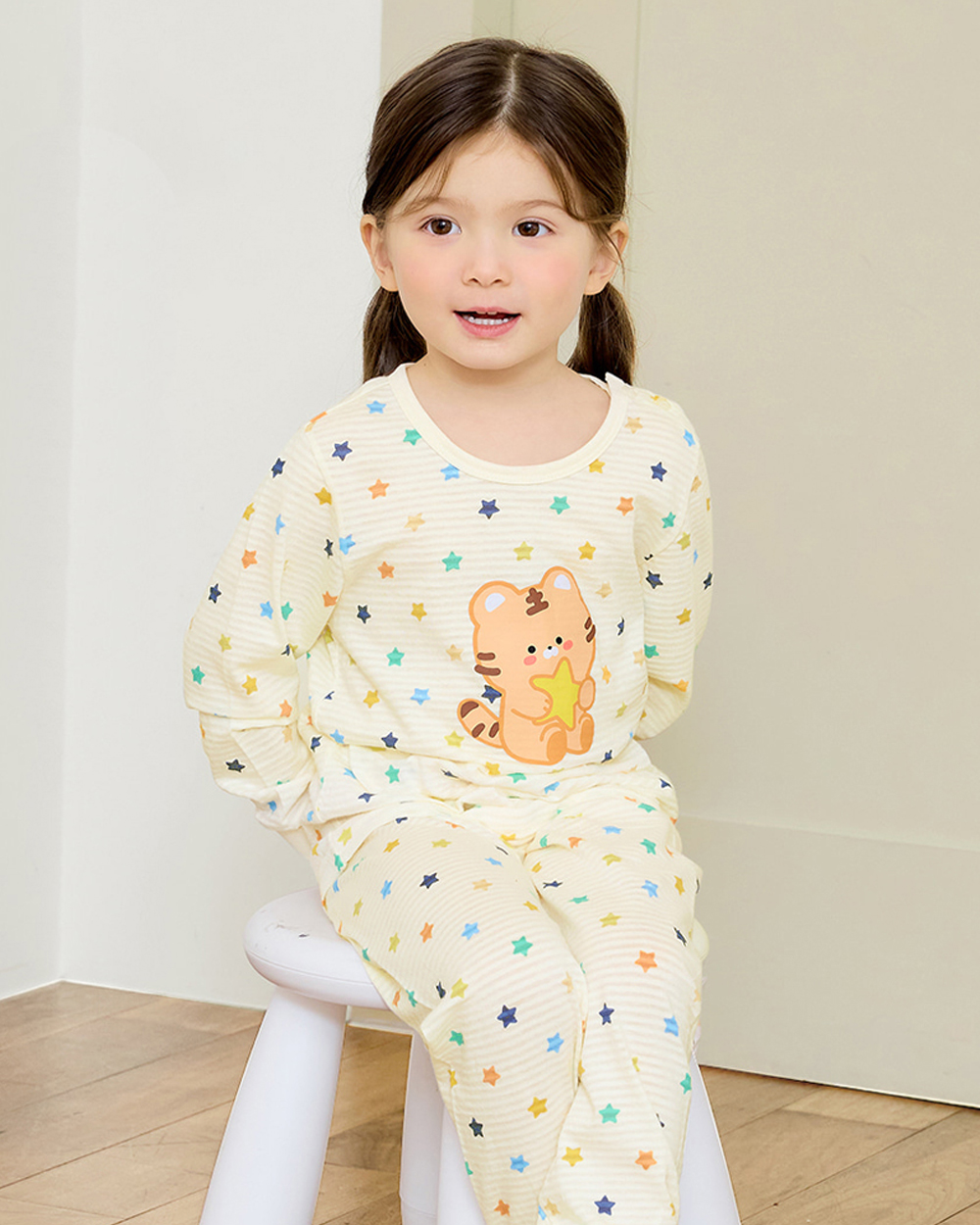 Bộ đồ dài cotton giấy bé gái U1241