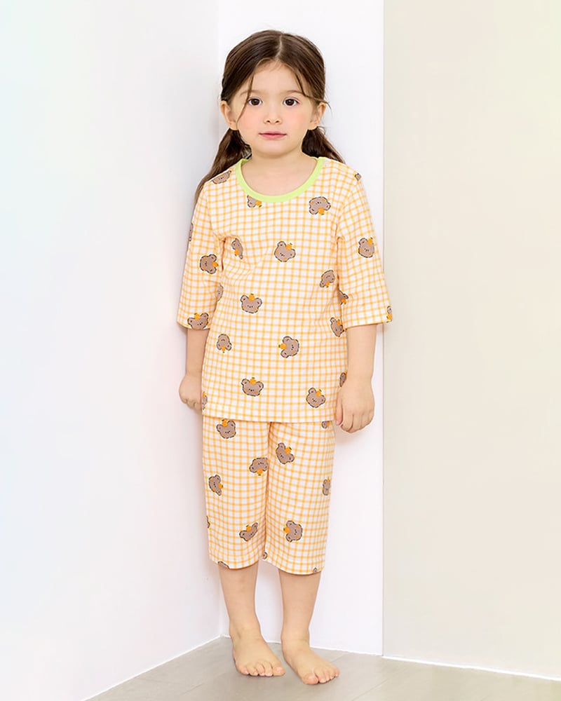 Bộ đồ lửng cotton mịn bé gái U2154