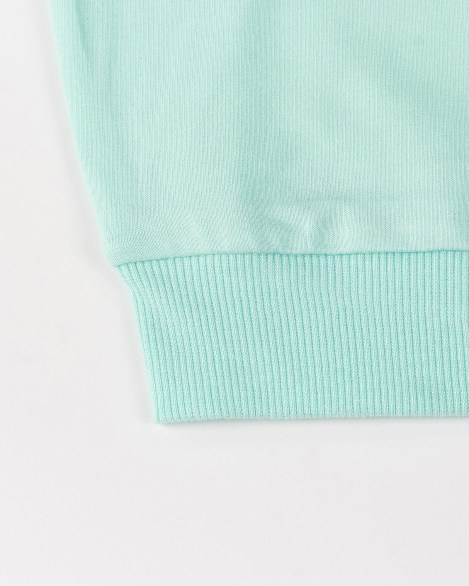 Bộ đồ dài dáng rộng vải nỉ da cá cotton bé gái U1342