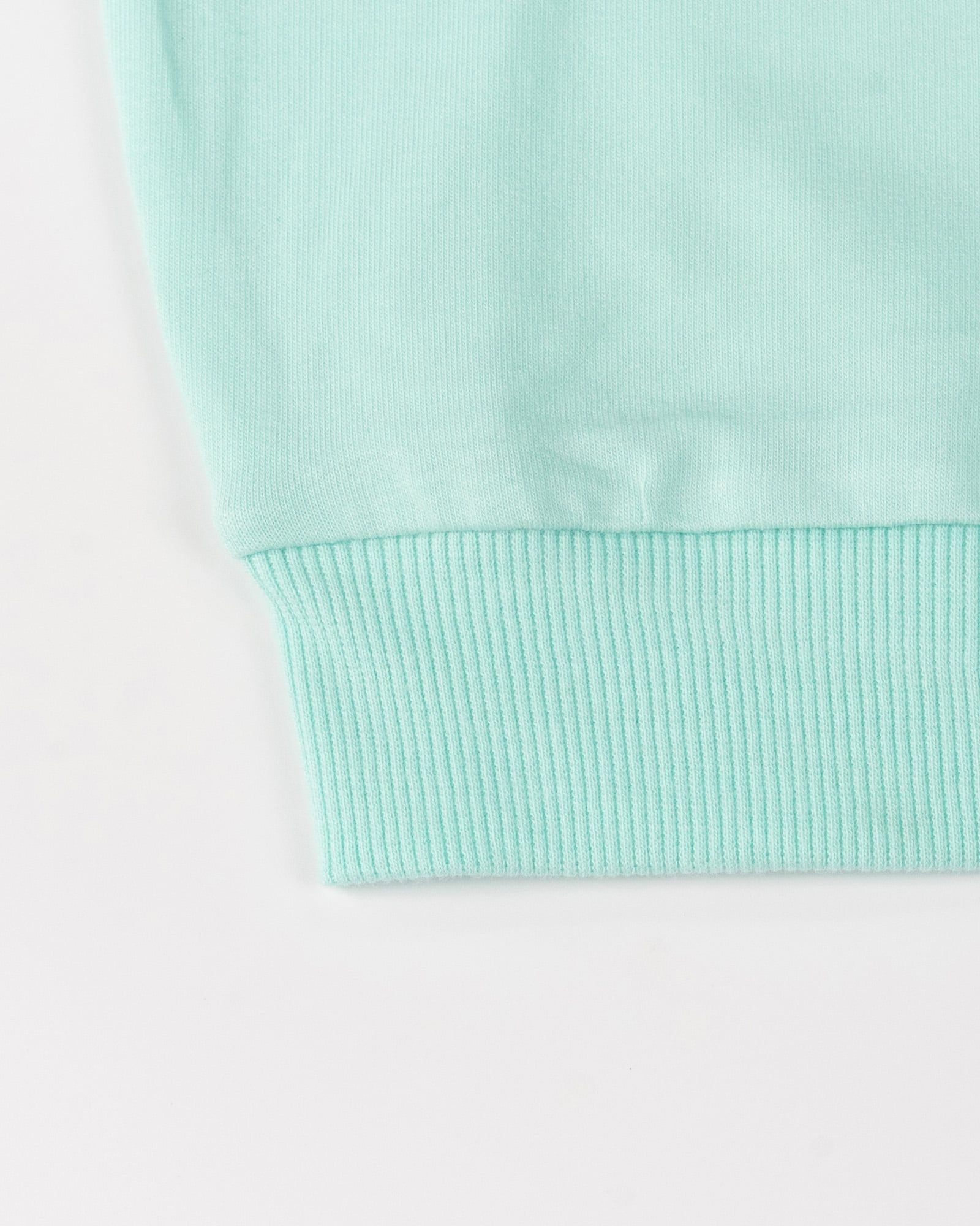 Bộ đồ dài dáng rộng vải nỉ da cá cotton bé gái U1342