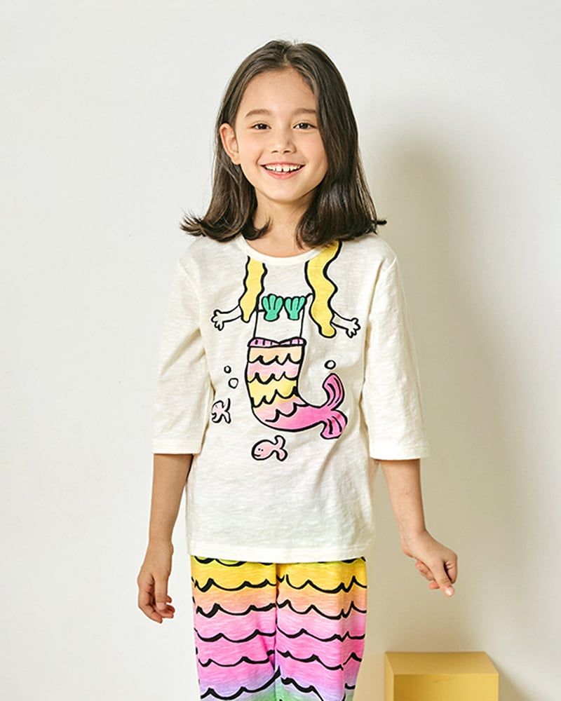 Bộ đồ lửng cotton mịn bé gái U2142