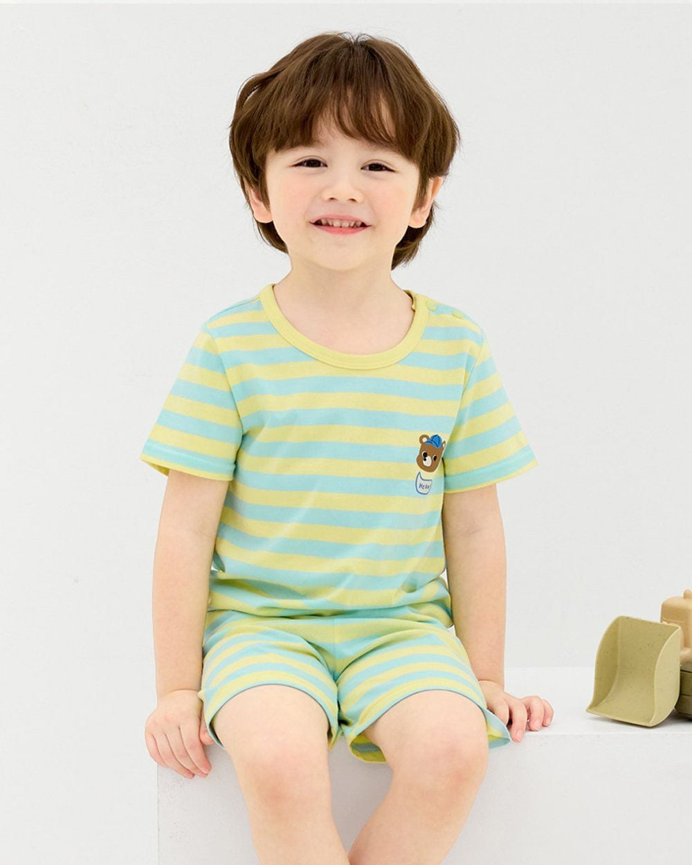 Bộ đồ ngắn cotton mịn bé trai U3200