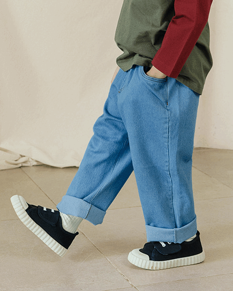 Quần jean dài ống suông co giãn bé trai và bé gái U950H