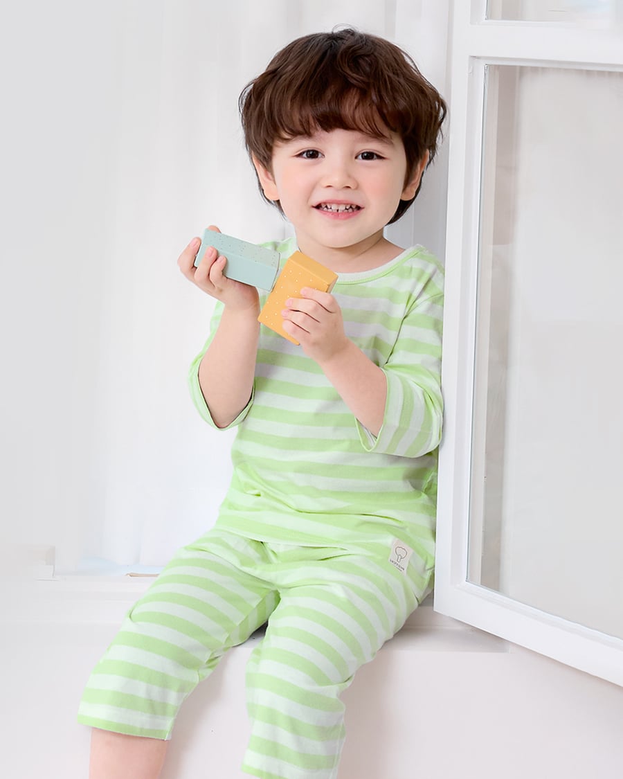 Bộ đồ lửng cotton mịn bé trai và bé gái U2125