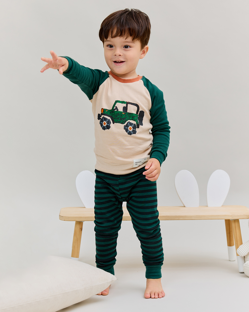 Bộ đồ dài dáng ôm cotton mịn bé trai U1147