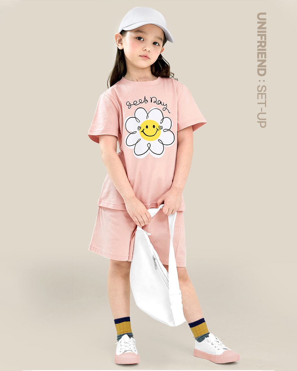 Bộ đồ ngắn cotton mịn bé gái U3131