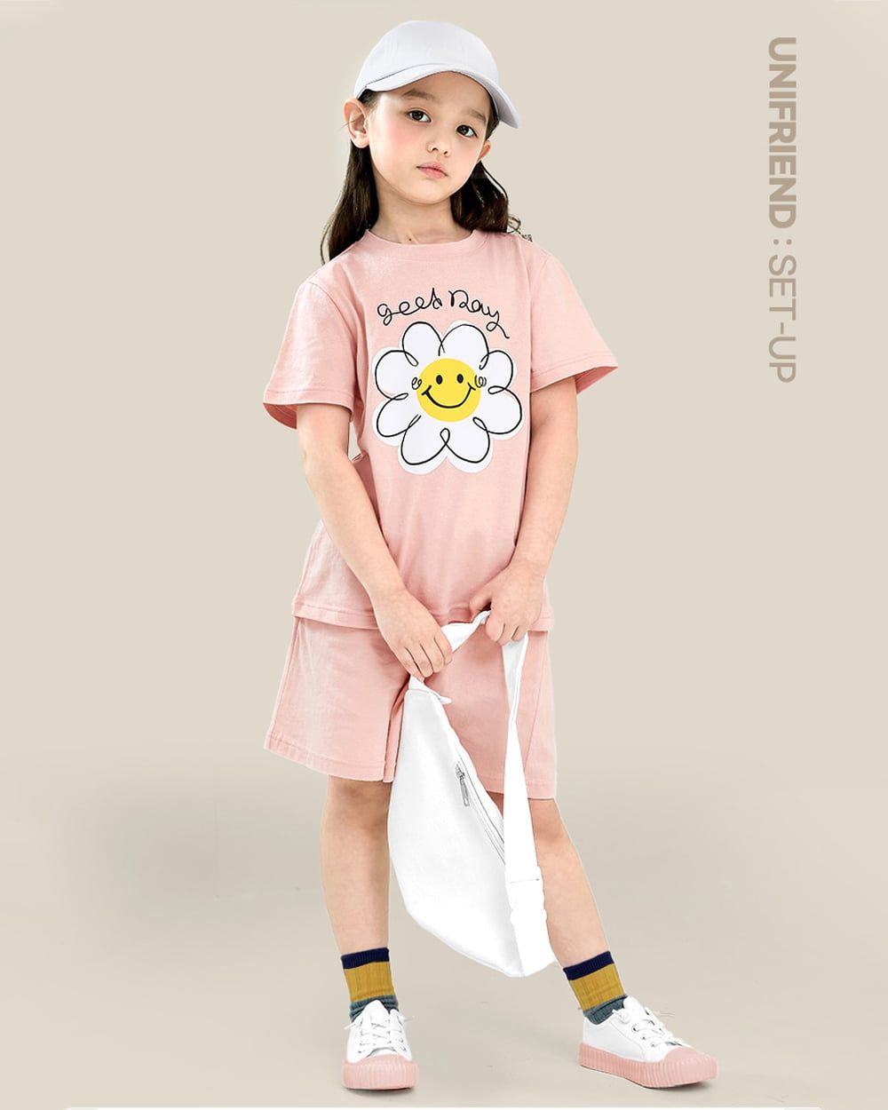 Bộ đồ ngắn cotton mịn bé gái U3131