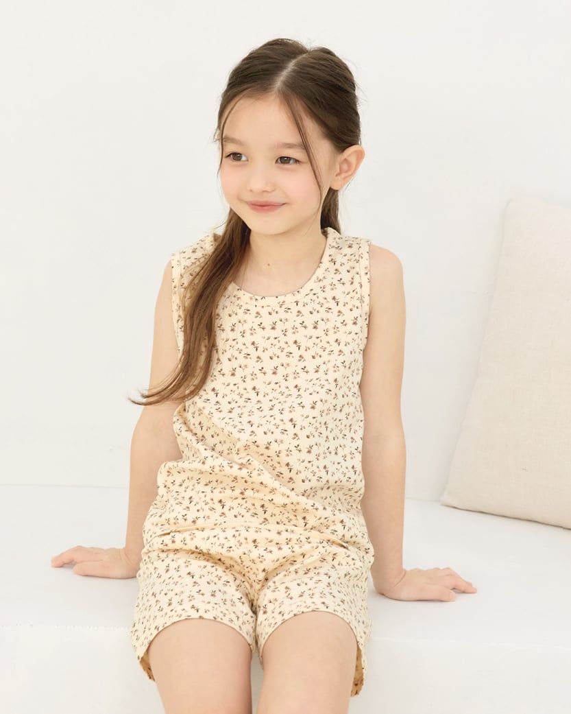 Bộ đồ ba lỗ cotton mịn bé gái U4107