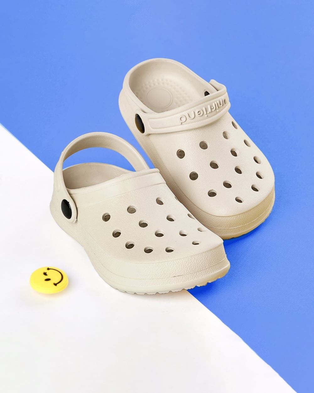 Giày sục chống trượt Unifriend EVA Classic Sandal US01