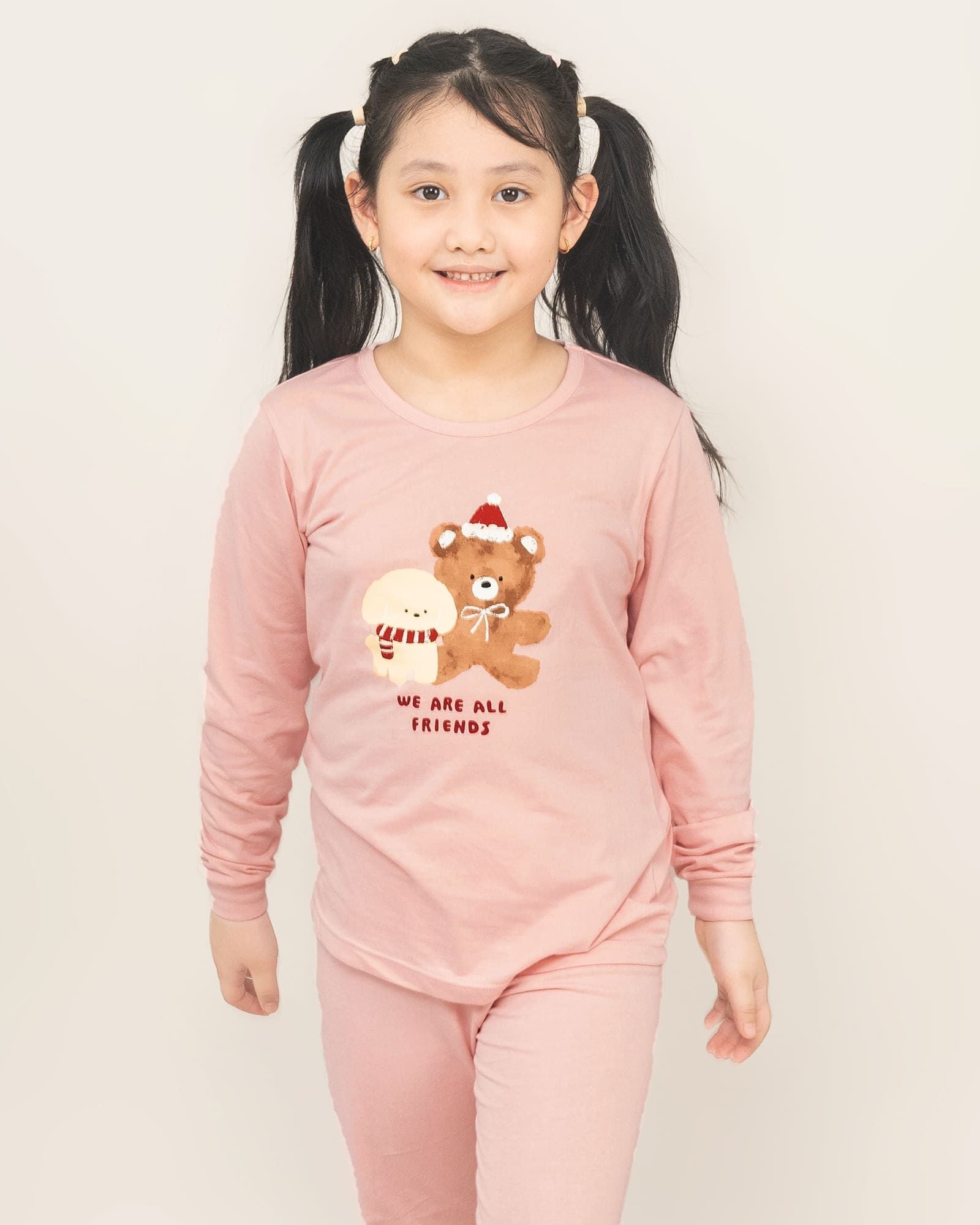 Bộ đồ dài dáng rộng cotton mịn bé gái U1327