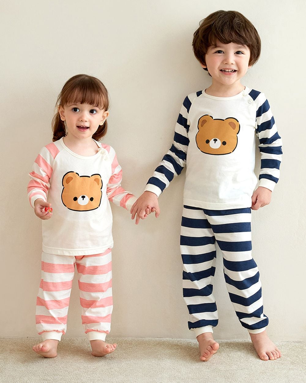 Bộ đồ dài dáng rộng cotton mịn bé gái U1189