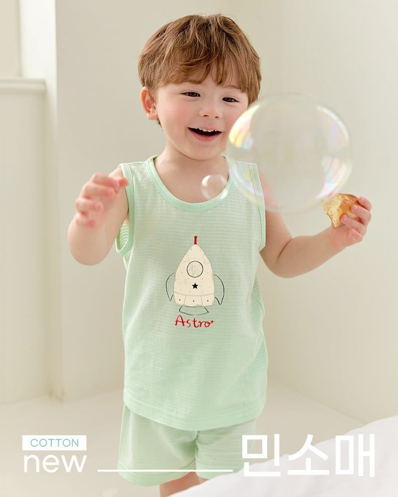 Bộ đồ ba lỗ cotton giấy bé trai U4111