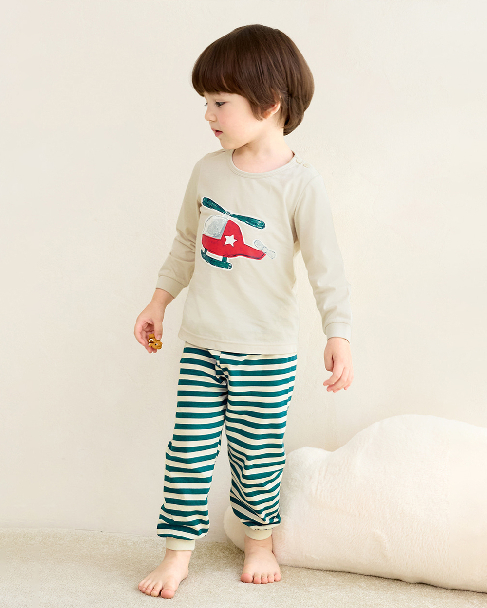 Bộ đồ dài dáng rộng cotton mịn bé trai U1185