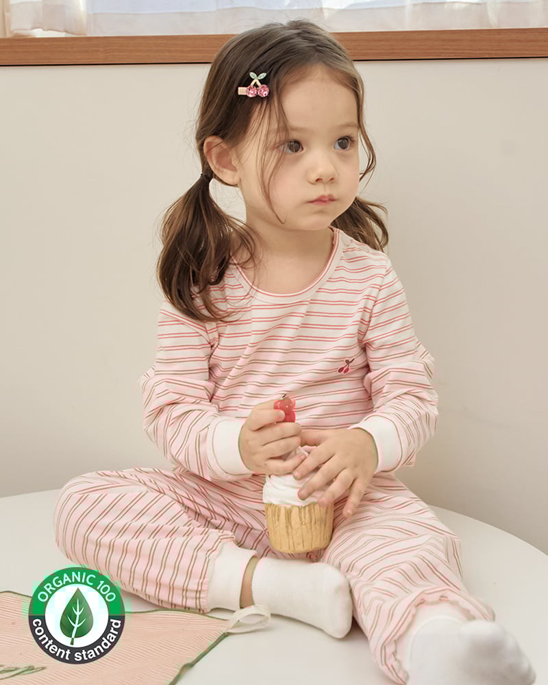 Bộ đồ dài cotton mịn dáng rộng bé gái U1316