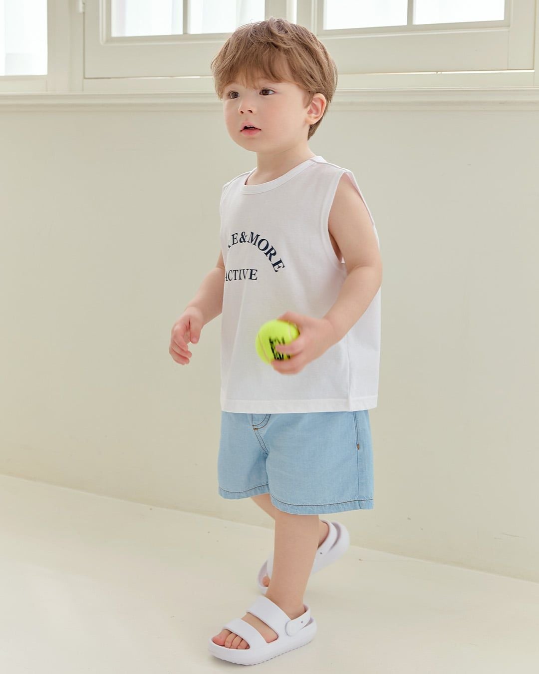 Áo ba lỗ vải cotton thoáng mát dáng suông rộng bé trai và bé gái U900S