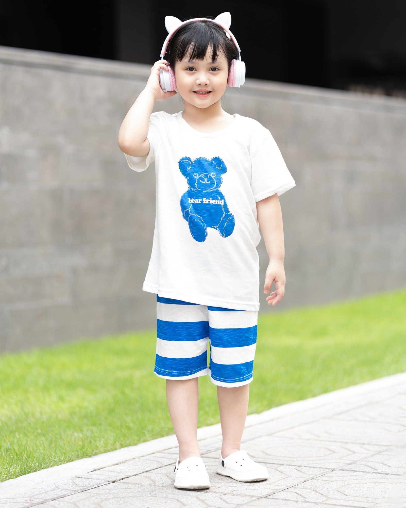 Bộ đồ ngắn cotton mịn bé gái và bé trai U3141