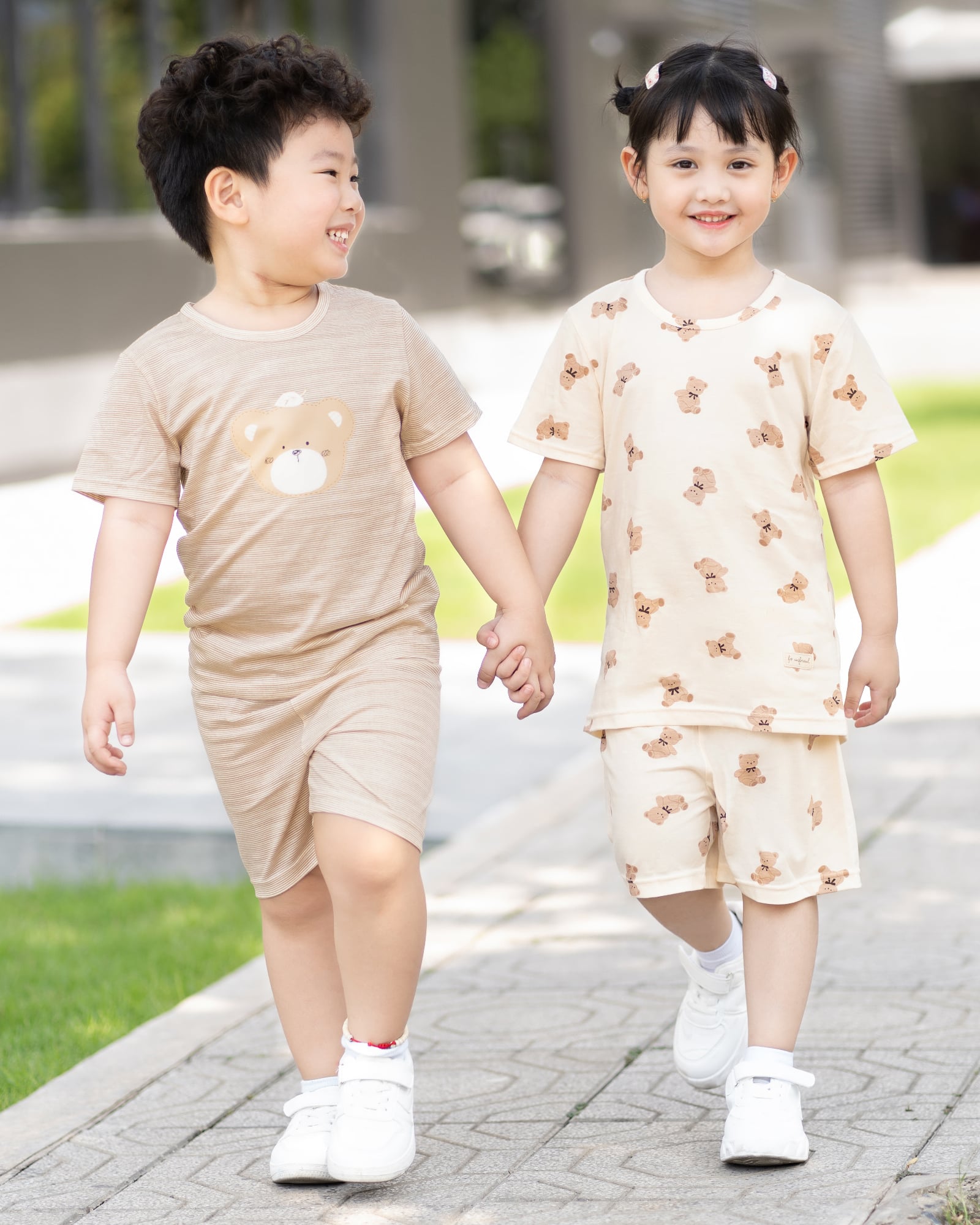 Bộ đồ ngắn cotton mịn bé gái và bé trai U3176