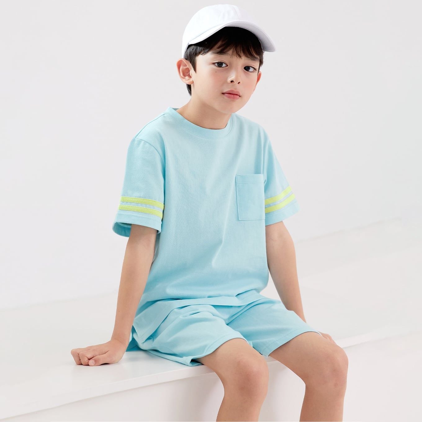 [Lẻ size] Bộ đồ ngắn dạo phố cotton cho bé trai và bé gái lẻ size U8014