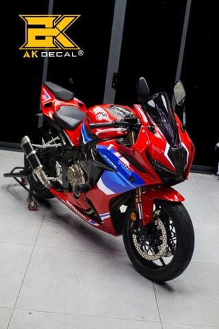HONDA CBR 650R - 1526