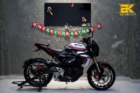 HONDA CB 150R - 0226