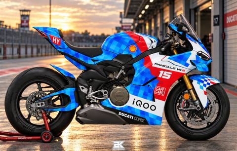 DUCATI PANIGALE V4 S - DEMO 3926
