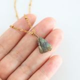 Dây Chuyền đá labradorite thô - Mạ Vàng 18K Không Phai Màu