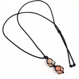 ✨ Vòng cổ 2 viên đá Peach Moonstone mang năng lượng tình yêu