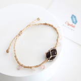 Vòng tay macrame đá Garnet kết hợp Thạch Anh Hồng – Biểu tượng của tình yêu và đam mê