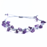 Vòng tay đá thạch anh tím (amethyst) mang lại năng lượng bình yên giúp làm dịu tâm trí, giảm căng thẳng