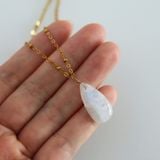 Dây Chuyền mặt đá Moonstone - Mạ Vàng 18K Không Phai Màu