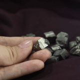 Đá Pyrite thô (đá Vàng Găm) thu hút tài lộc, may mắn