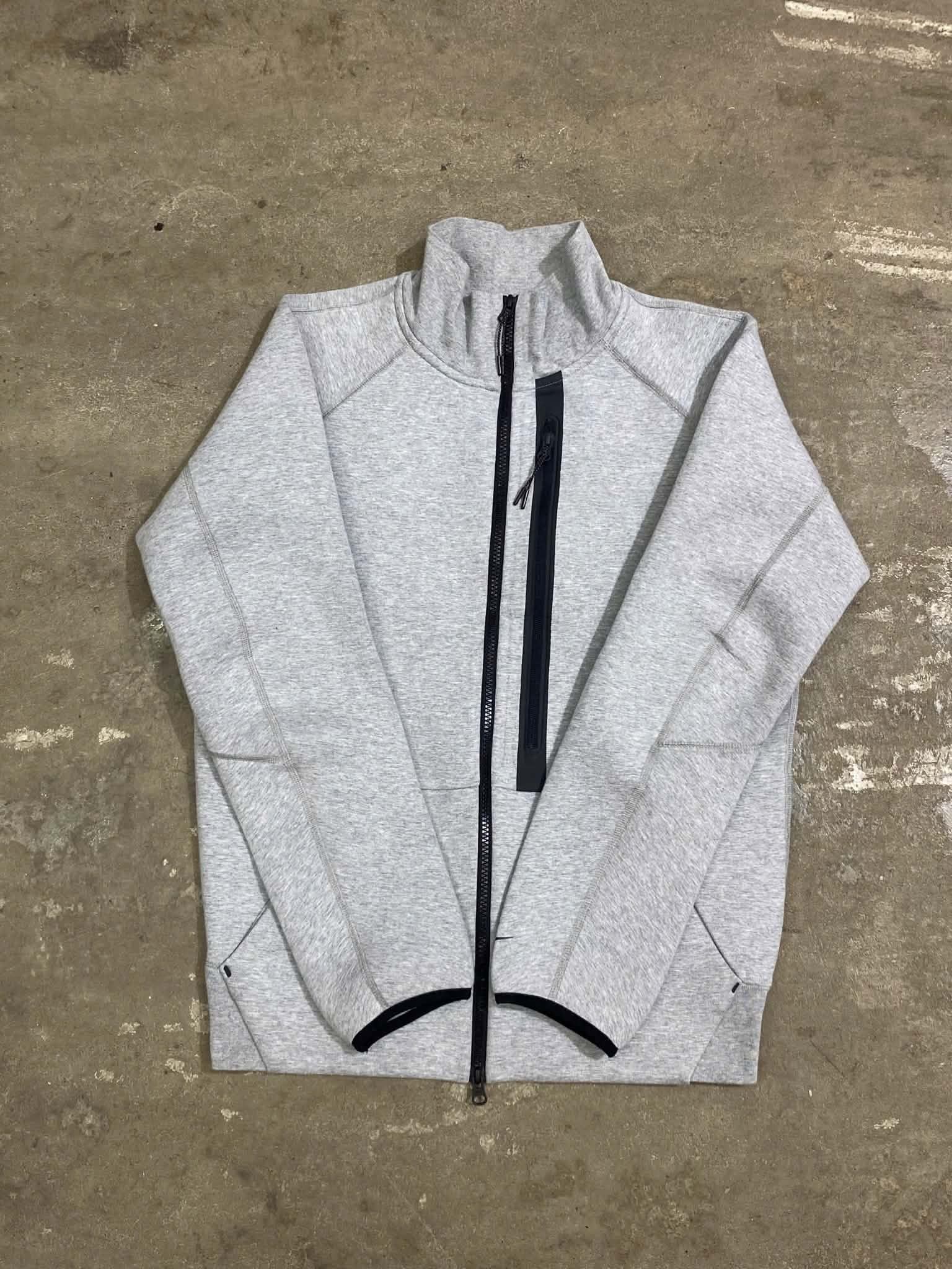  Nike Tech Fleece Full Zip (Grey) (Used) 