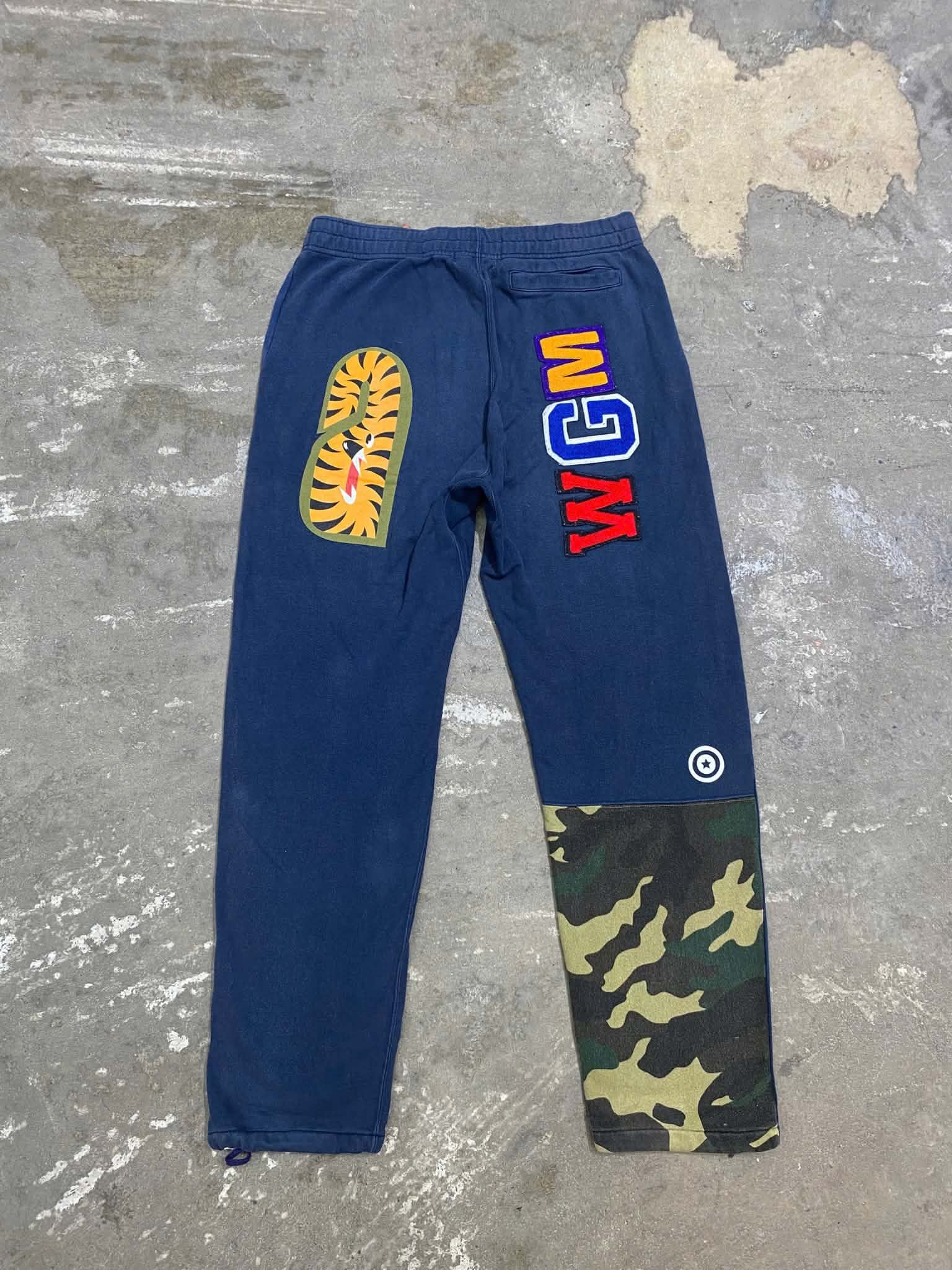  Bape Pants Shark (Navy) (Used) 