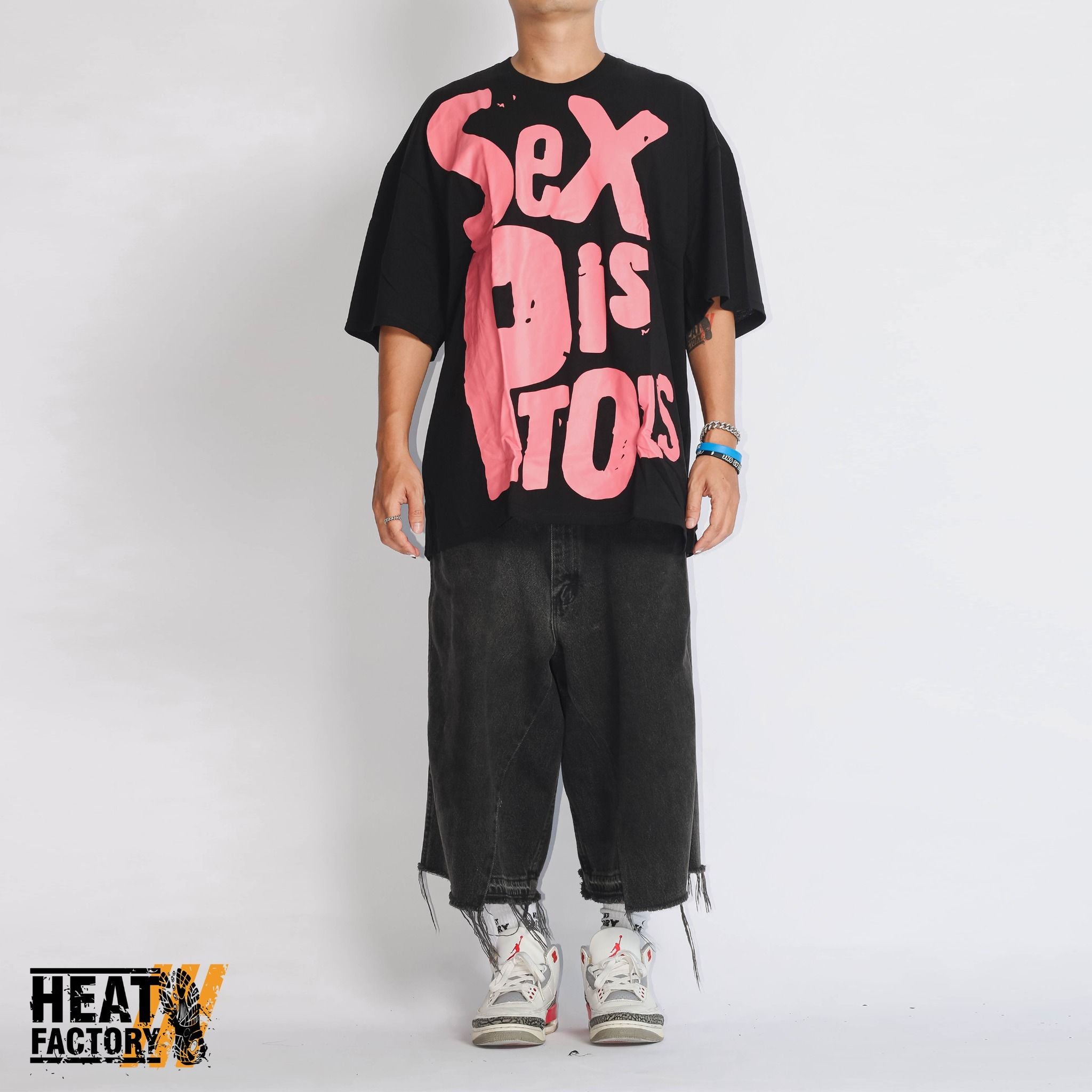  Mastermind World x Sex Pistols The Band Big Logo Tee (Black) 