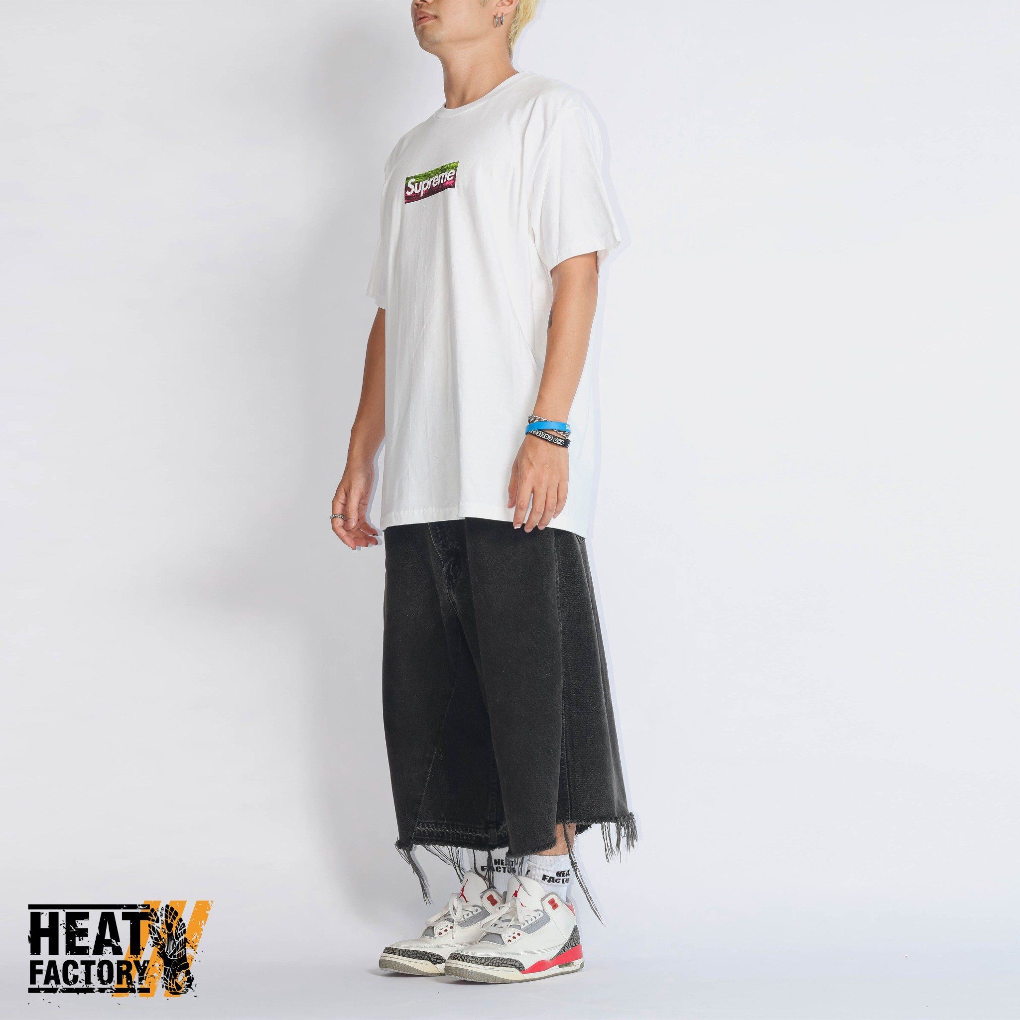  Supreme Tee Los Angeles Fire Relief Box Logo (White) 