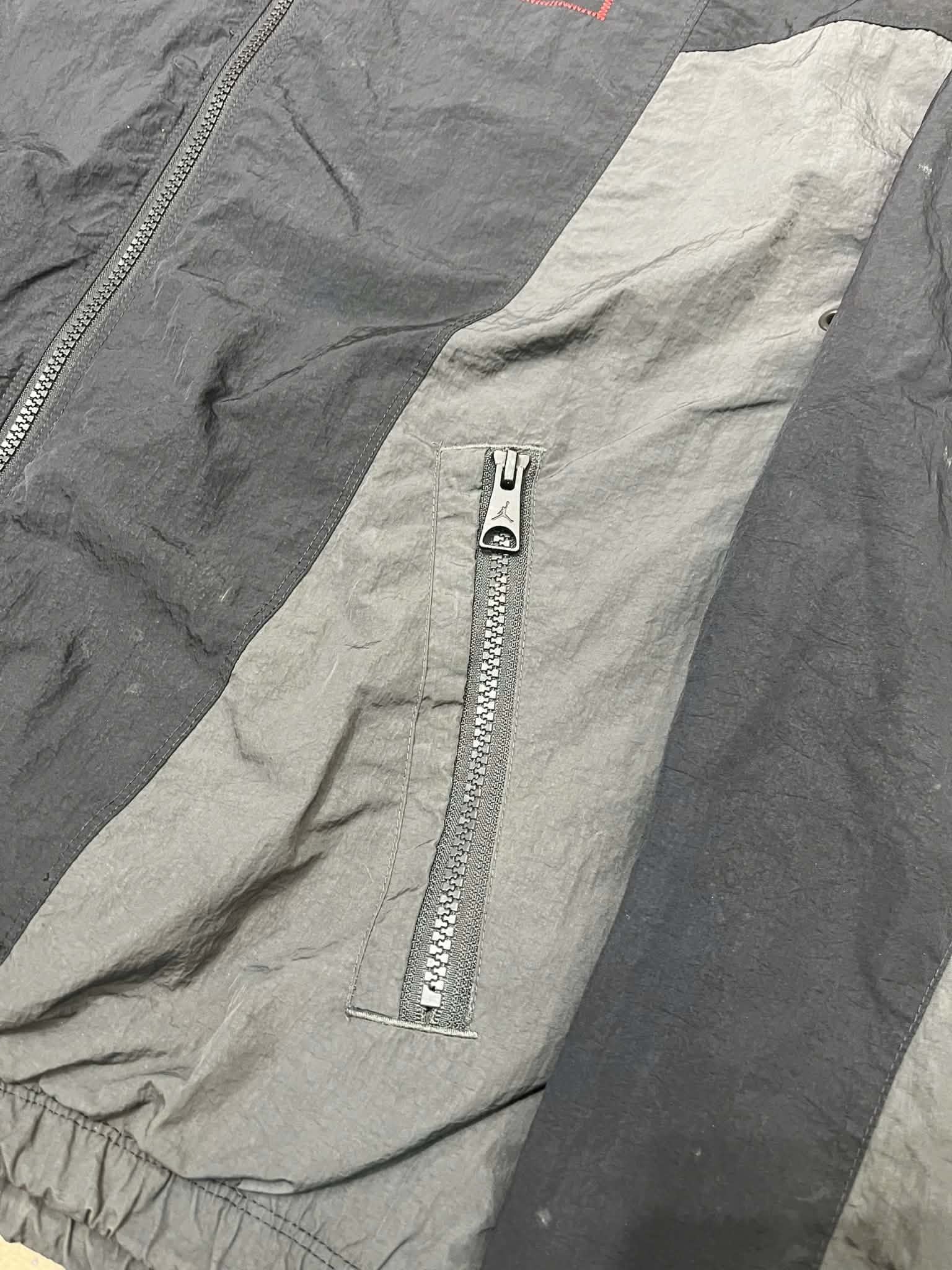  Nike Jordan Jacket (Black) (Used) 