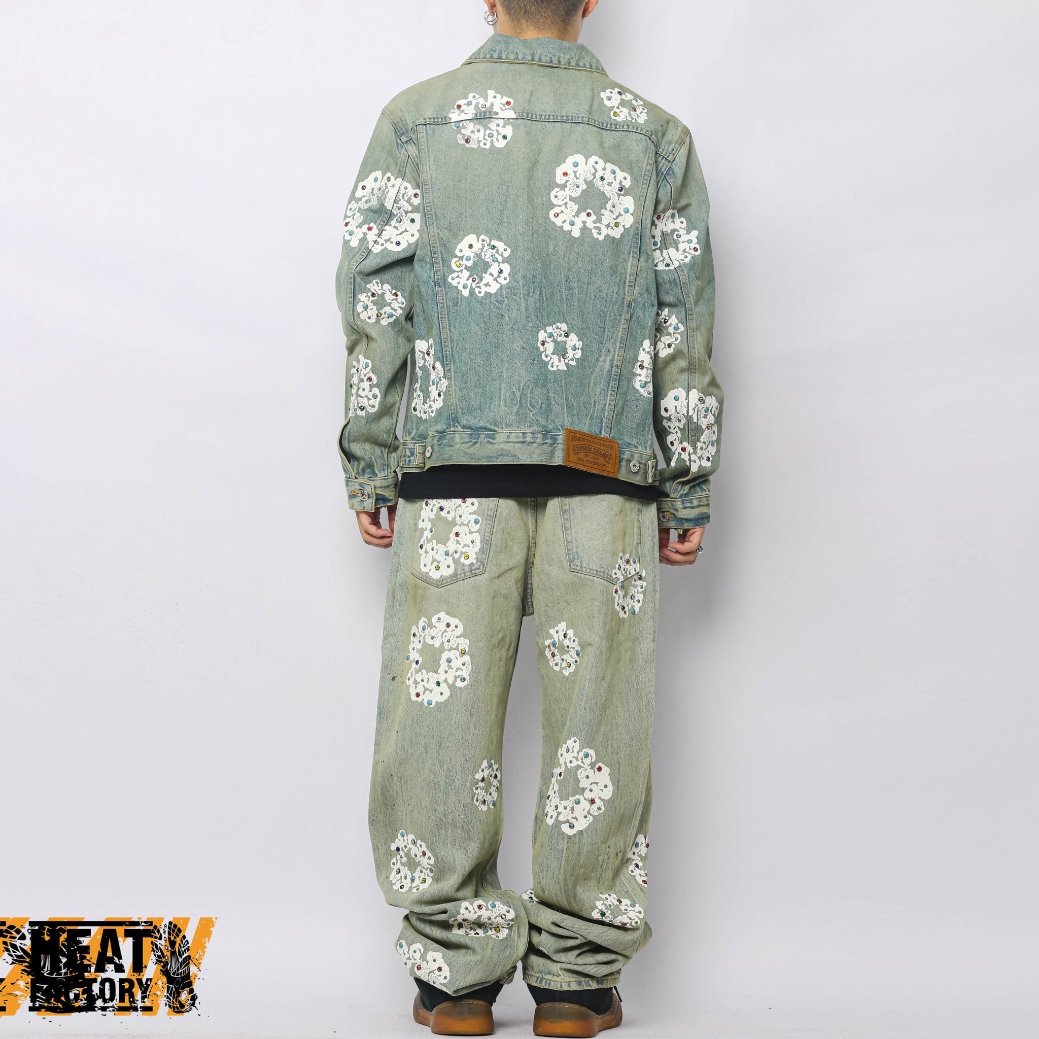  Denim Tears Dirty Wash Studded CW Denim Jacket (Blue) 