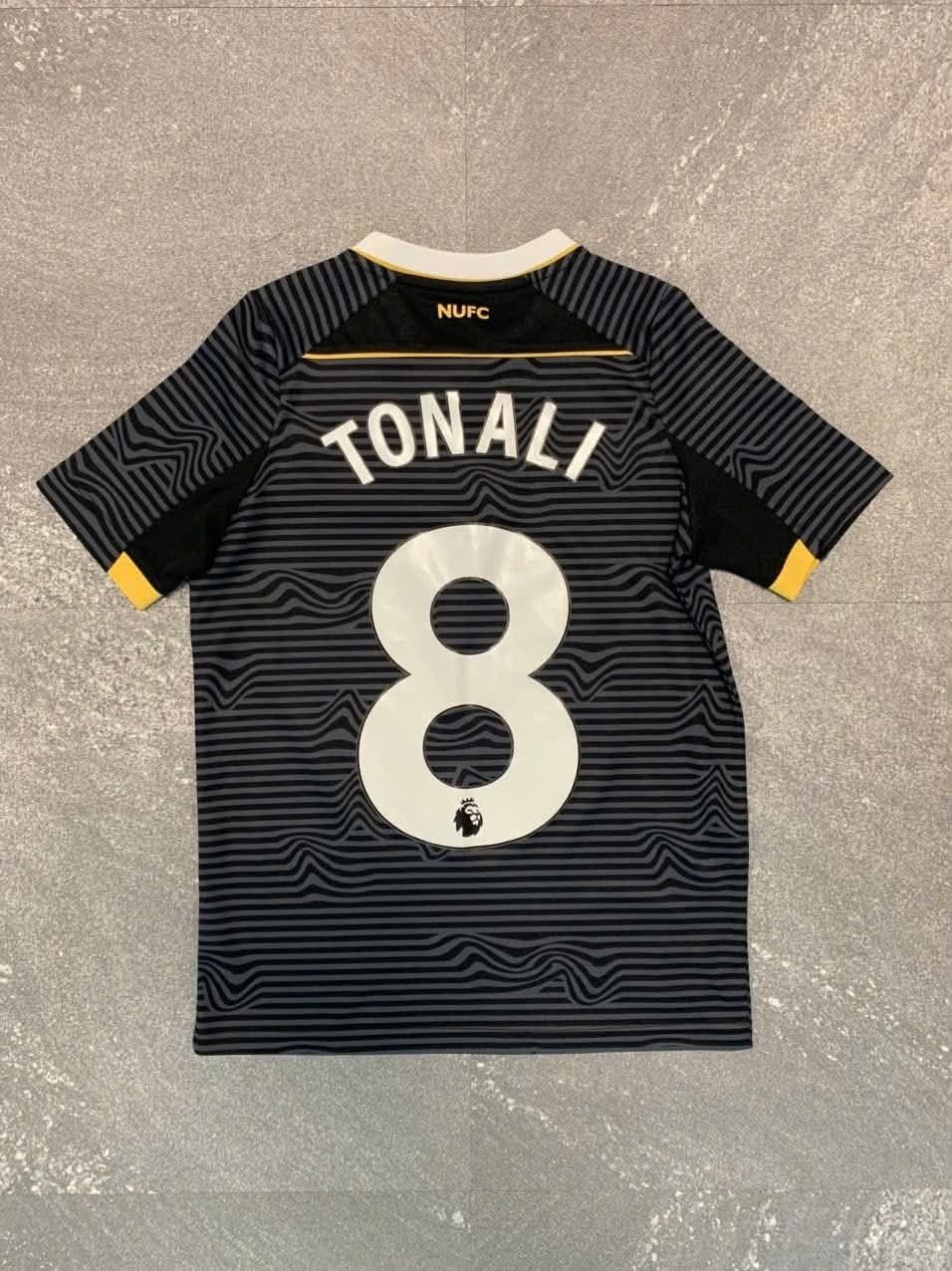  Castore Jersey Newcastle (Black) (Used) 