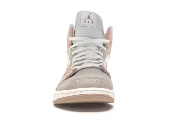  Nike Air Jordan 1 Mid Milan (Used) 