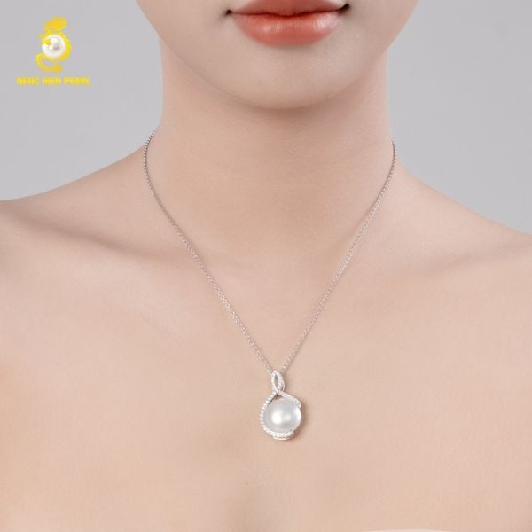  Mặt dây chuyền ngọc trai Cấy Trên Vỏ 