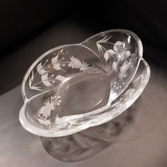 ĐĨA PHA LÊ BỐN MÚI MÀI DÂU 33CM